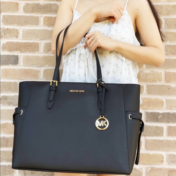 💕NWT Michael Kors Tote - Picture 2 of 7